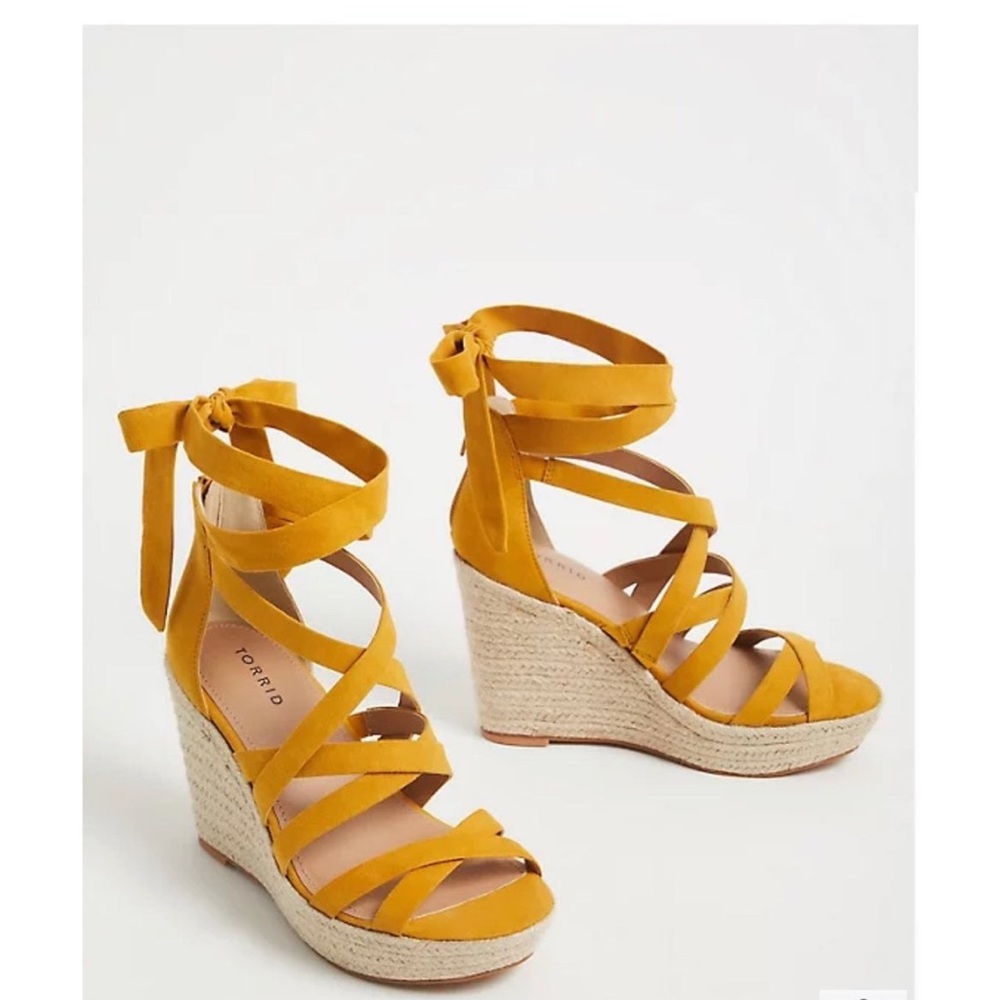 Torrid Mustard Yellow Faux Suede Ankle Wrap Espadrille Wedge 10W